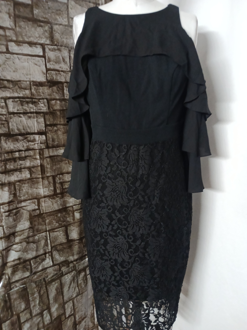 Thalia Sodi Black Lace Midi Dress with Ruffle Sleeves